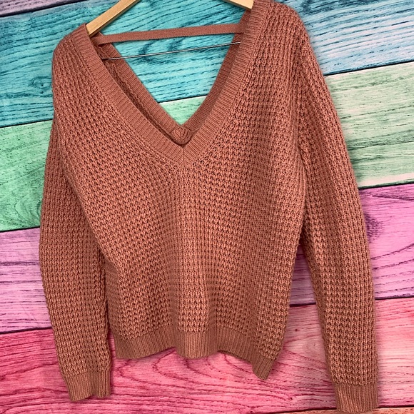 Forever 21 Tops - FOREVER 21 mauve nude pink long v neck open back loose knit long sleeve top